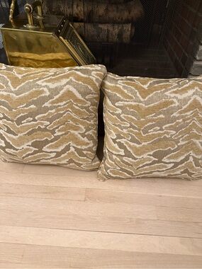 Neiman Marcus Beige and Cream Textured Pattern Pillow Pair made by Massoud